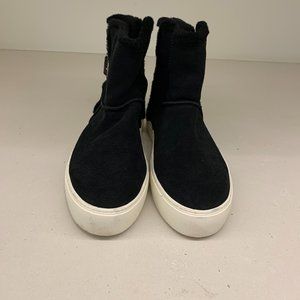Size 10 Women's UGG Aika Ankle Boot, Black Suede